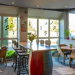 Ibis Bordeaux Route Des Vins 3* 佩萨克