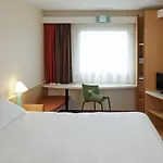Hotel Ibis Bordeaux Route Des Vins