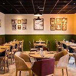 Ibis Bordeaux Route Des Vins 호텔 3*