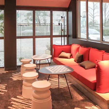 Hotel Ibis Bordeaux Route Des Vins