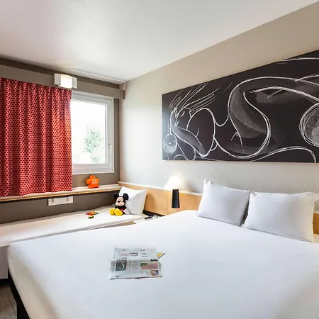 Hotel Ibis Bordeaux Route Des Vins