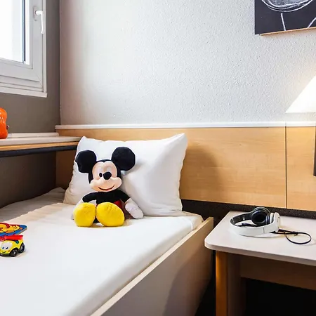 Hotel Ibis Bordeaux Route Des Vins