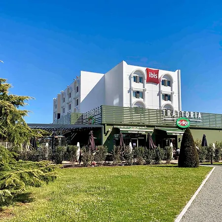 Ibis Bordeaux Route Des Vins 3* Pessac