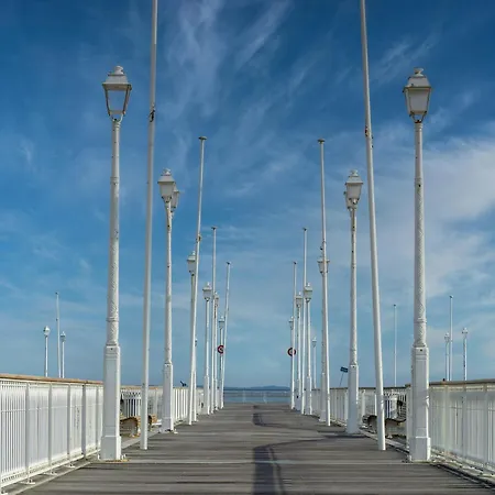 Hotel Ibis Bordeaux Route Des Vins 3*