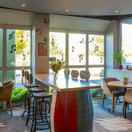 Ibis Bordeaux Route Des Vins 3* Pessac
