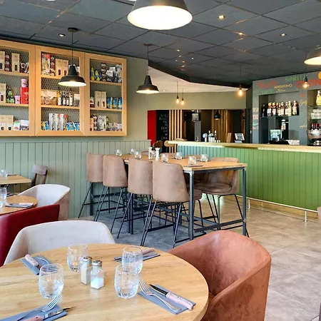 호텔 Ibis Bordeaux Route Des Vins