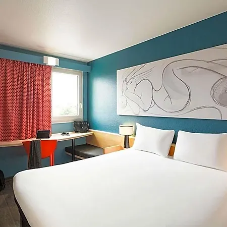 Ibis Bordeaux Route Des Vins 3* 佩萨克