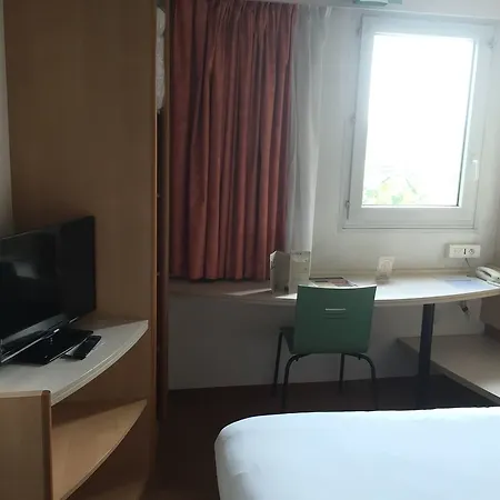 Ibis Bordeaux Route Des Vins Hotel Pessac