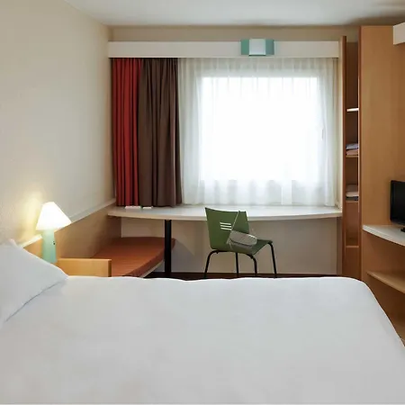 Hotel Ibis Bordeaux Route Des Vins
