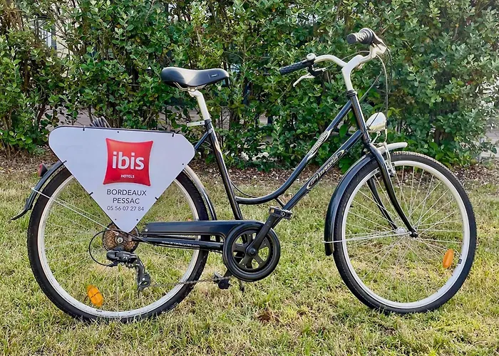 Hotel Ibis Bordeaux Route Des Vins 3*