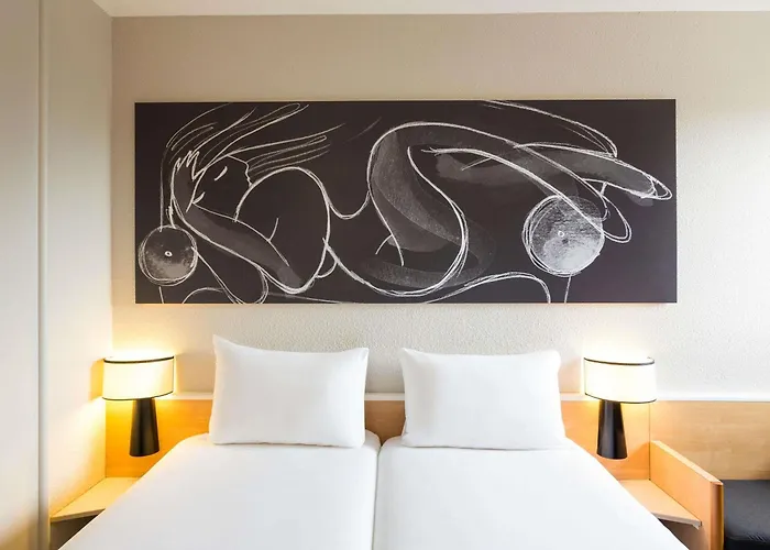 Hotel Ibis Bordeaux Route Des Vins 3*
