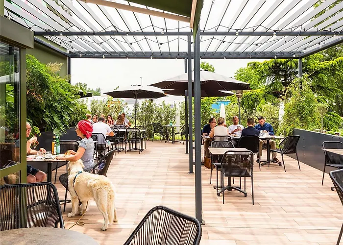 Ibis Bordeaux Route Des Vins Hotell 3*