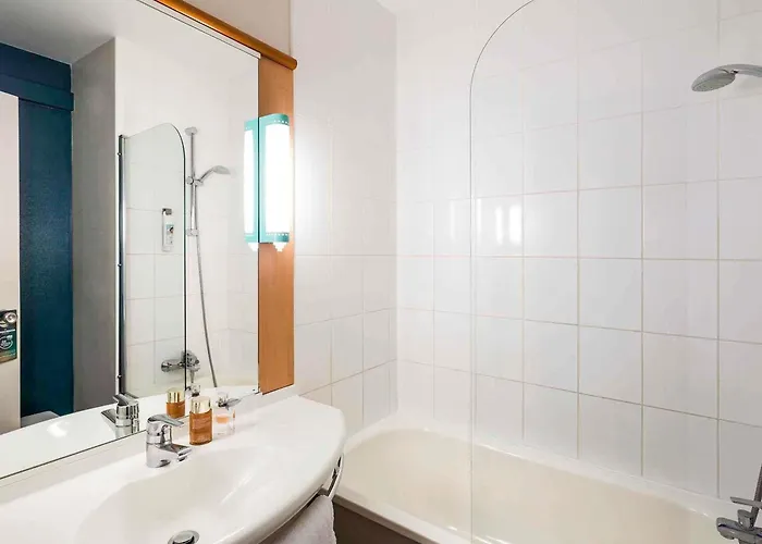 Hotel Ibis Bordeaux Route Des Vins 3*