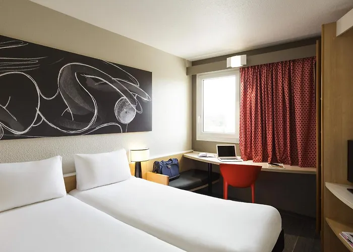 Ibis Bordeaux Route Des Vins Hotel 3*